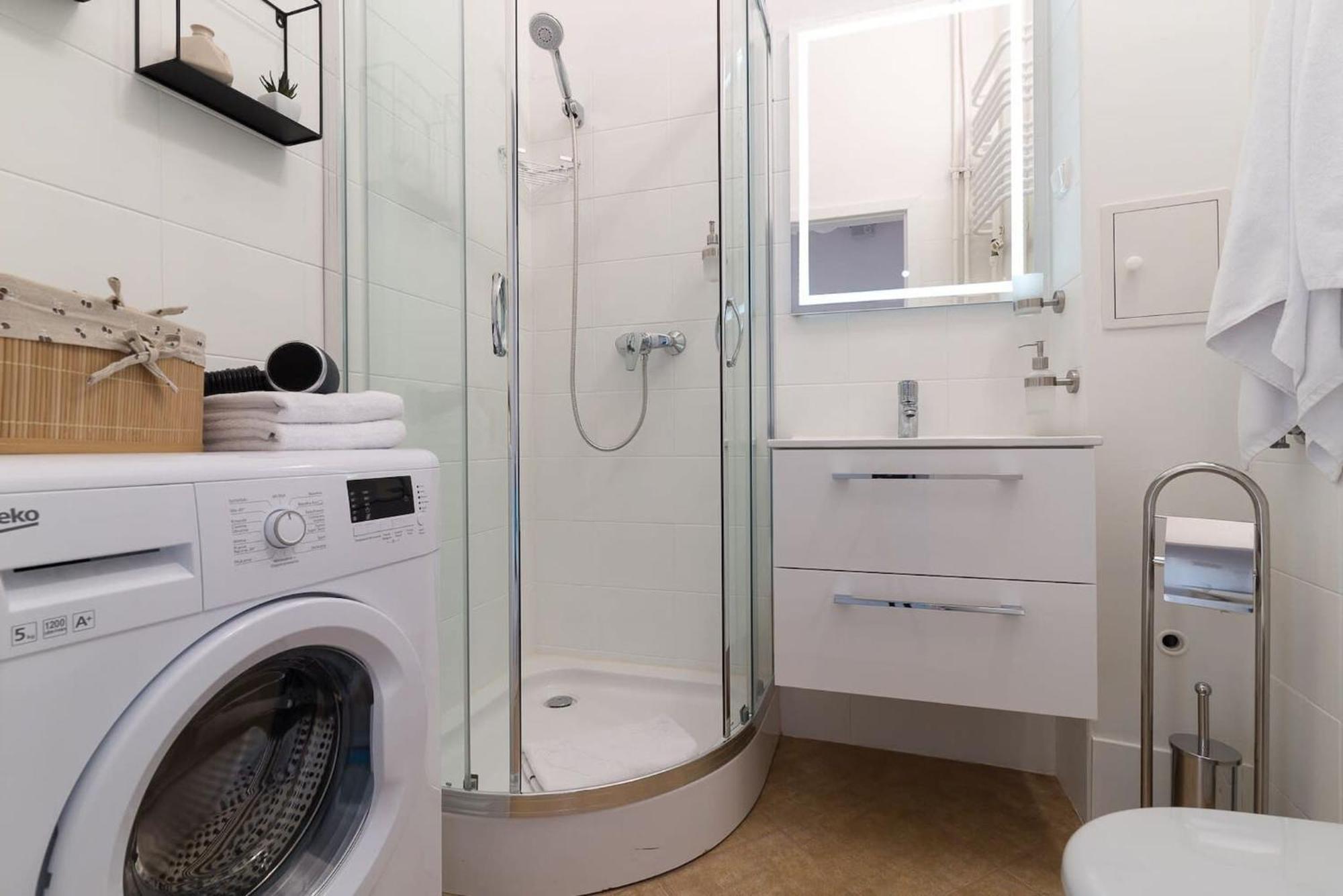 Freta 25 Elegant Apartment By Rent Like Home Варшава Экстерьер фото